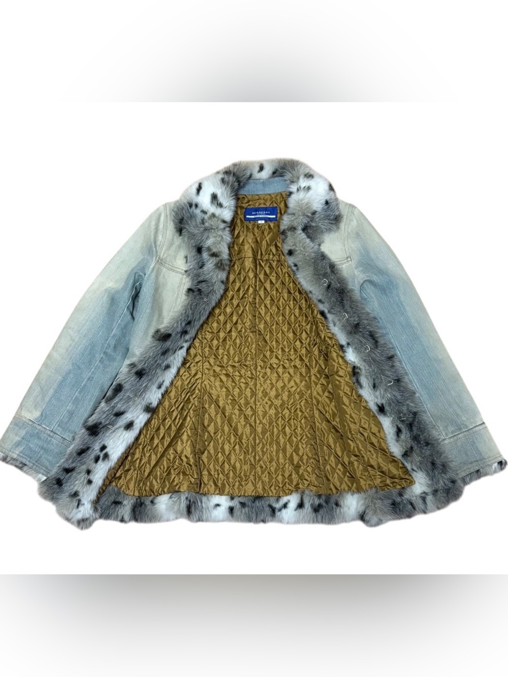 Burberry Light Blue Denim Jacket with White Fur Trim - Picture 6 of 9